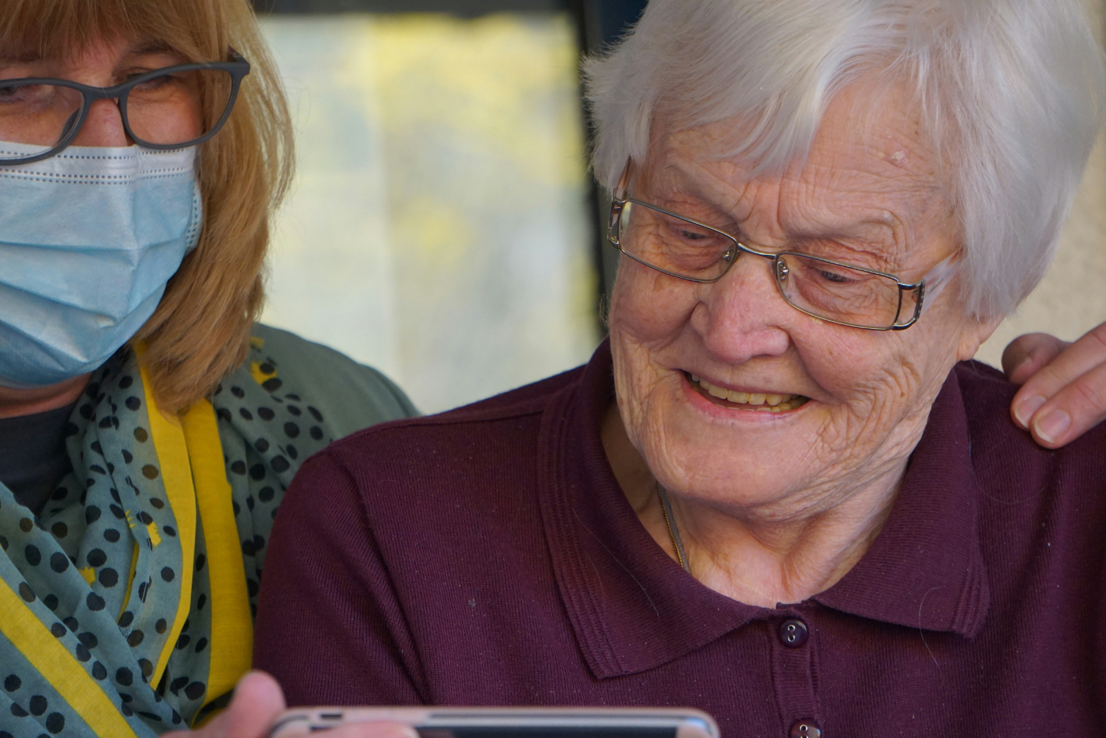 How to Make the Transition to a Care Home Easier for Loved Ones 1 How to Make the Transition to a Care Home Easier for Loved Ones